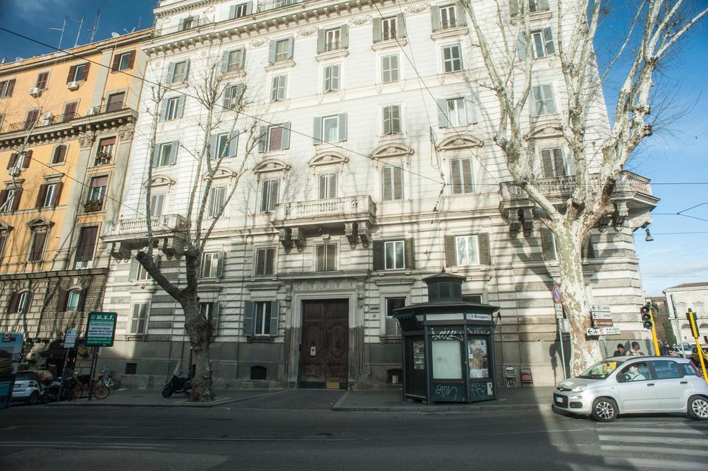 Hotel Crossing Roma 1 Exterior foto