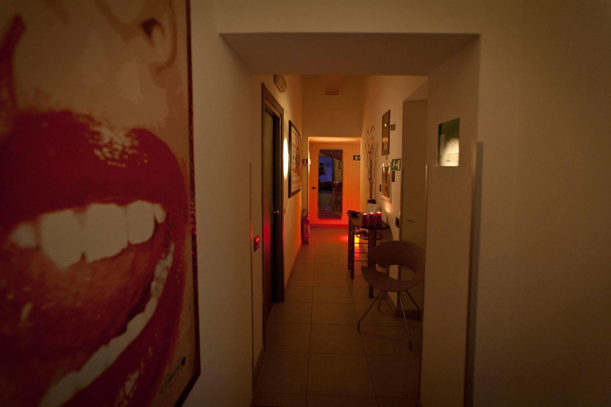 Hotel Crossing Roma 1 Exterior foto
